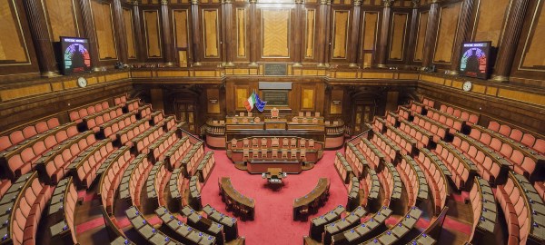 Senato: Bando per 30 Assistenti Parlamentari. Richiesta la Licenza